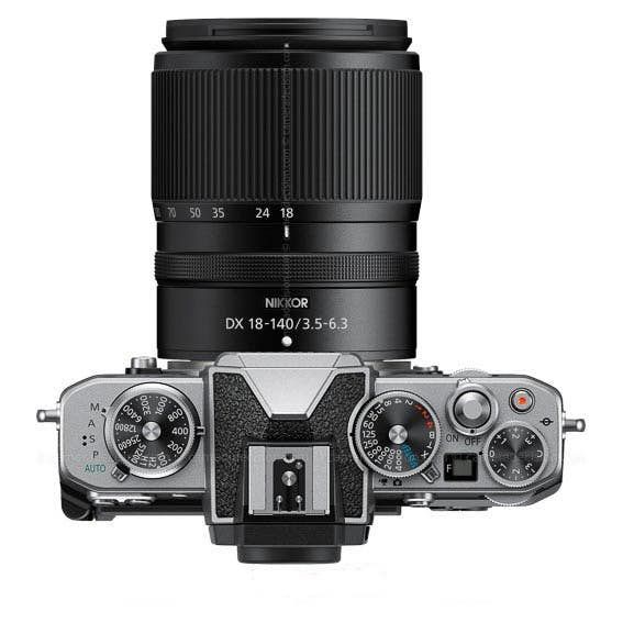 Nikon Z fc + 18-140mm Kit